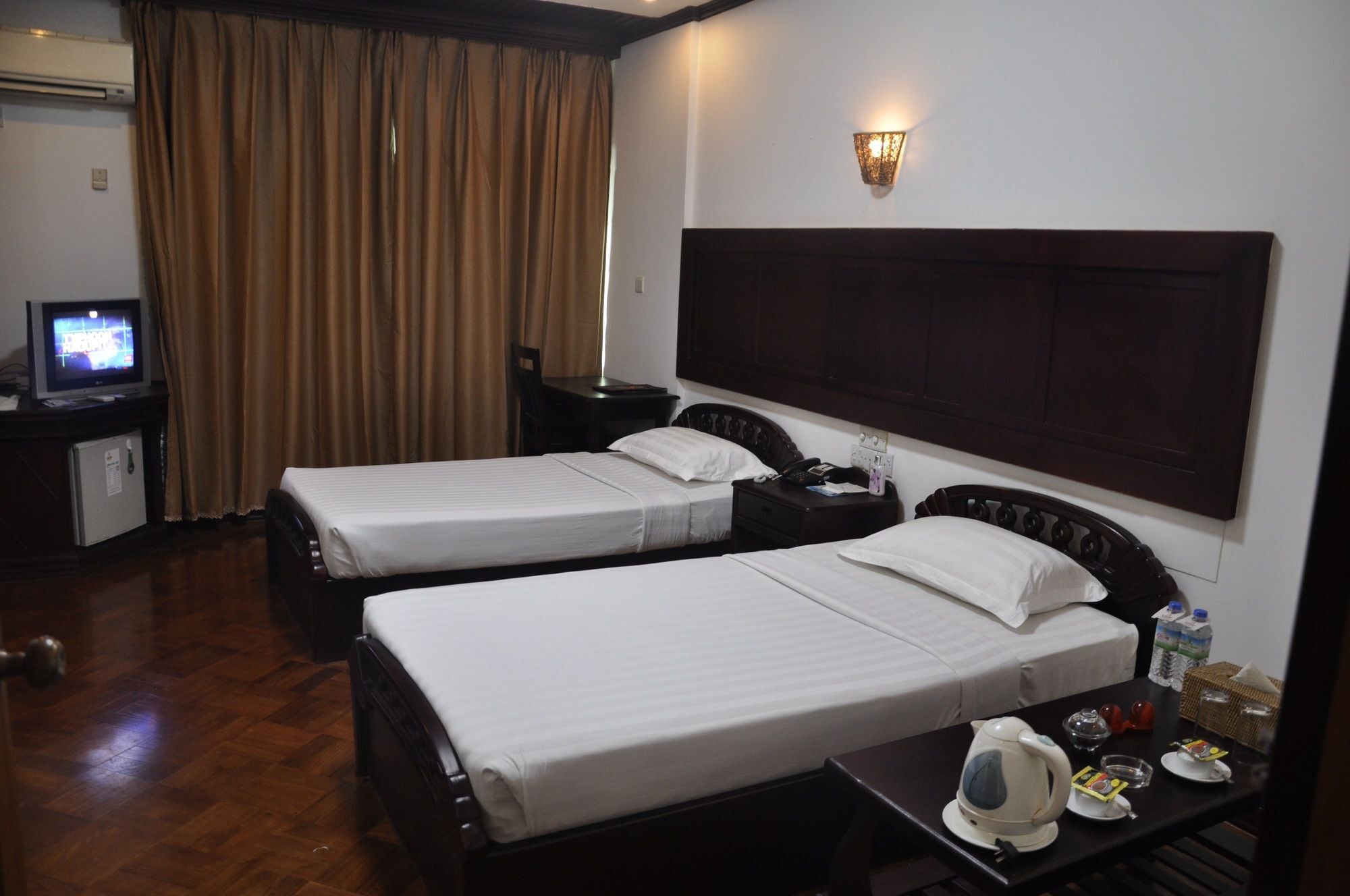 Hotel Queen Mandalay Exteriér fotografie